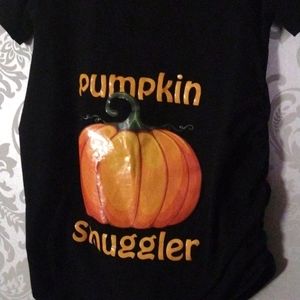 Black Pumpkin Snuggler Tee